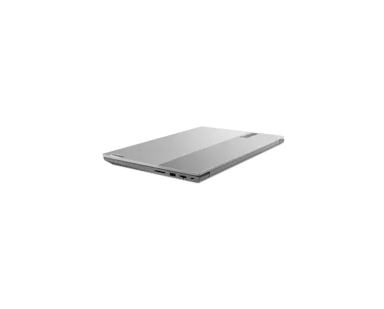 Vista trasera de tres cuartos del lateral derecho del Lenovo ThinkBook 15 de 2.ª generación