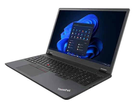 Station de travail portable Lenovo ThinkPad P16v (16 » Intel), ouverte en angle, montrant le clavier, l’écran avec écran de démarrage Windows 11 et les ports du côté droit