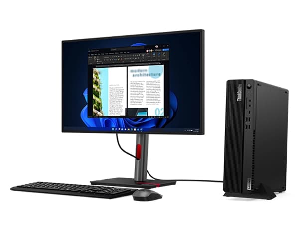 Lenovo ThinkCentre M70s Gen 4 (Intel) SFF-Desktop-PC – Ansicht von schräg vorne rechts mit Monitor, kabelloser Tastatur und kabelloser Maus (Zubehör nicht im Lieferumfang enthalten)