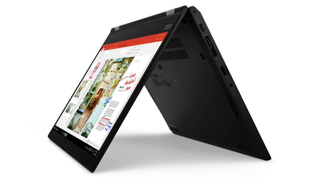 Vista de tres cuartos del lateral izquierdo de la laptop Lenovo 2 en 1 ThinkPad L13 Yoga 2da Gen en modo carpa