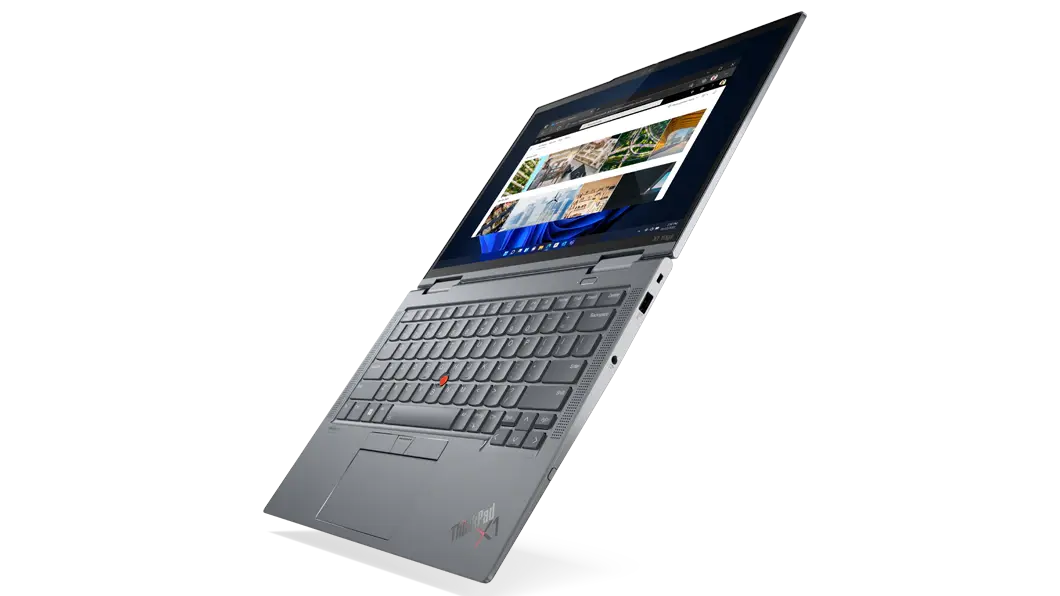 Imagen de semiperfil derecho de la portátil Lenovo ThinkPad X1 Yoga 2 en 1 de 7ma generación abierta a 180°