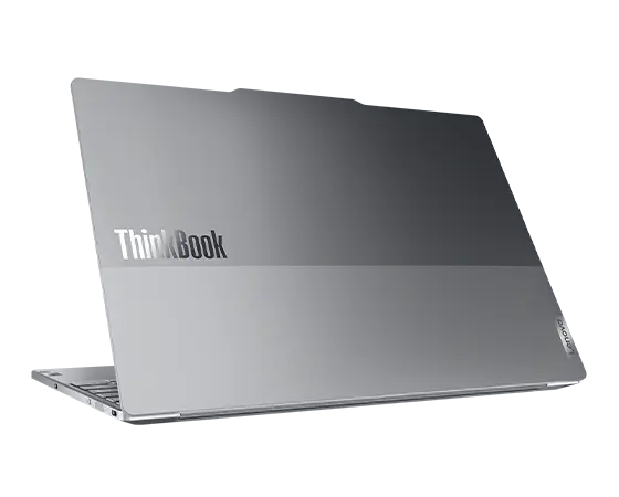 Den bärbara datorn Lenovo ThinkBook 13x Gen 4 (13" Intel) – visad bakifrån och från höger, med locket öppnat en liten bit