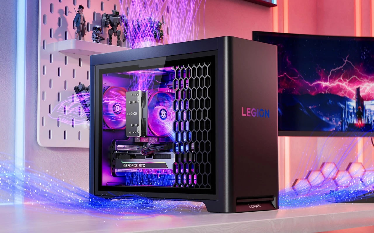 Image of Lenovo Legion Tower 5 Gen 10 (30L AMD) tower, in a gaming setup, boasting an illustration of its optimized airflow design to keeps system cool during extreme conditions. מחשב נייח Legion T5&nbsp;30AGB10 90YJ0047YS&nbsp;מבית Lenovo