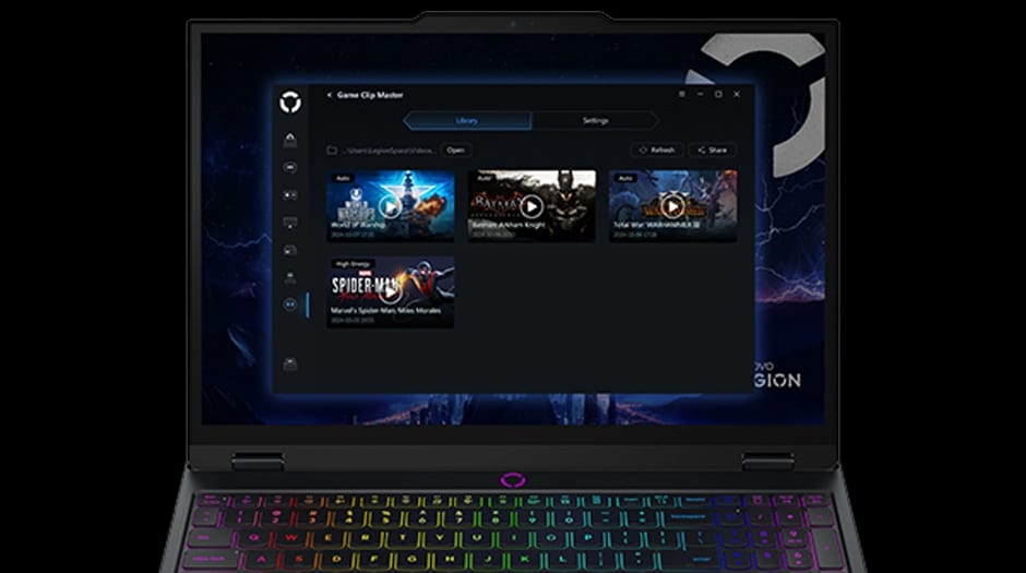 Primer plano de una pantalla de portátil para juegos Lenovo Legion Lenovo Legion 5i Gen 10 (15" Intel), que muestra un menú Legion Space