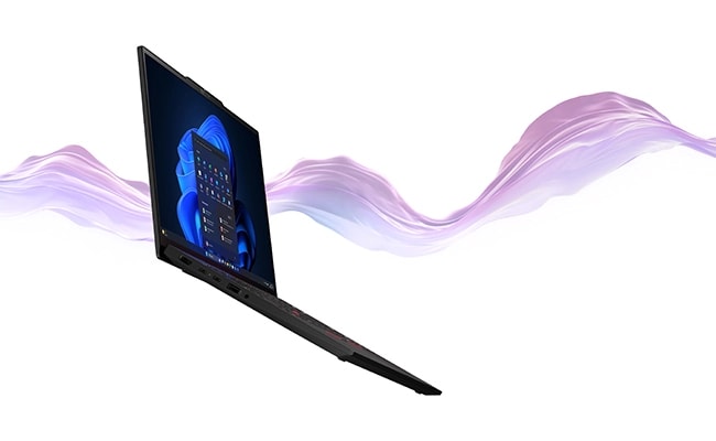  La laptop Lenovo ThinkPad E14 de 7ma generación (14” AMD) cuenta con un perfil ultradelgado para una movilidad sin esfuerzo, ofreciendo el máximo rendimiento en un diseño duradero.