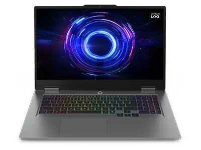 El ángulo frontal muestra el diseño atrevido, el teclado RGB y la pantalla inmersiva del Lenovo LOQ 17IRX10.