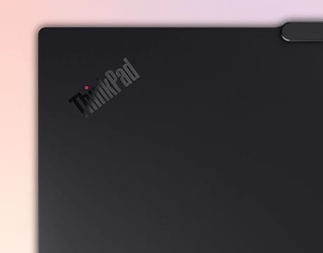 With MIL-STD-810H certification, the Lenovo ThinkPad P16s Gen 4 mobile workstation withstands severe conditions.