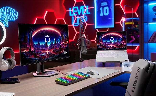 Experience a premium Legion ecosystem on the Legion 7a Gen 11 laptop. מחשב נייד Legion 7 16AGP11 83Q8002CIV מבית Lenovo