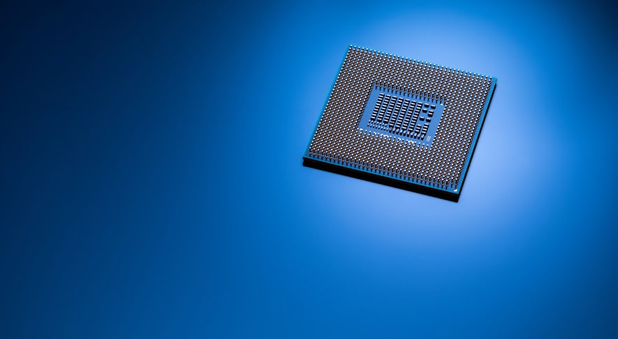 IntelとAMDの特徴と性能比較