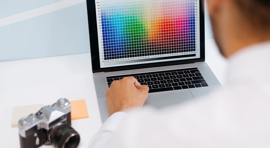 コントラスト比