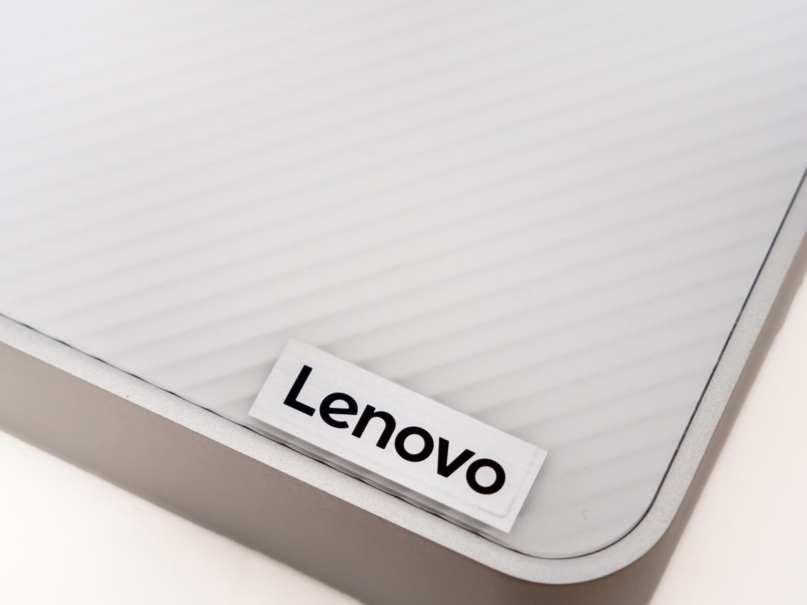 楽天市場】 |レノボ・ショッピング |狭い机でも縦置き／横置きどちらも