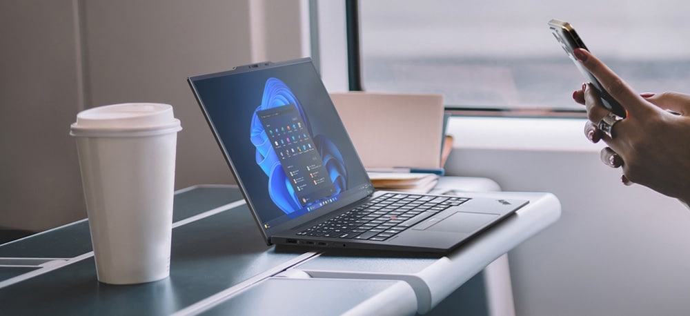 ThinkPad X1 シリーズ | 超軽量なノートパソコン(PC) モビリティに優れ