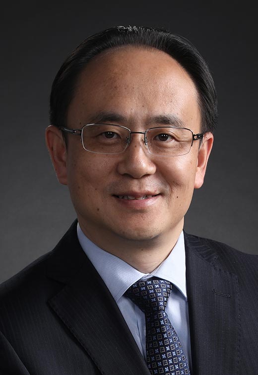 Portrait photo of Dr. Yong Rui