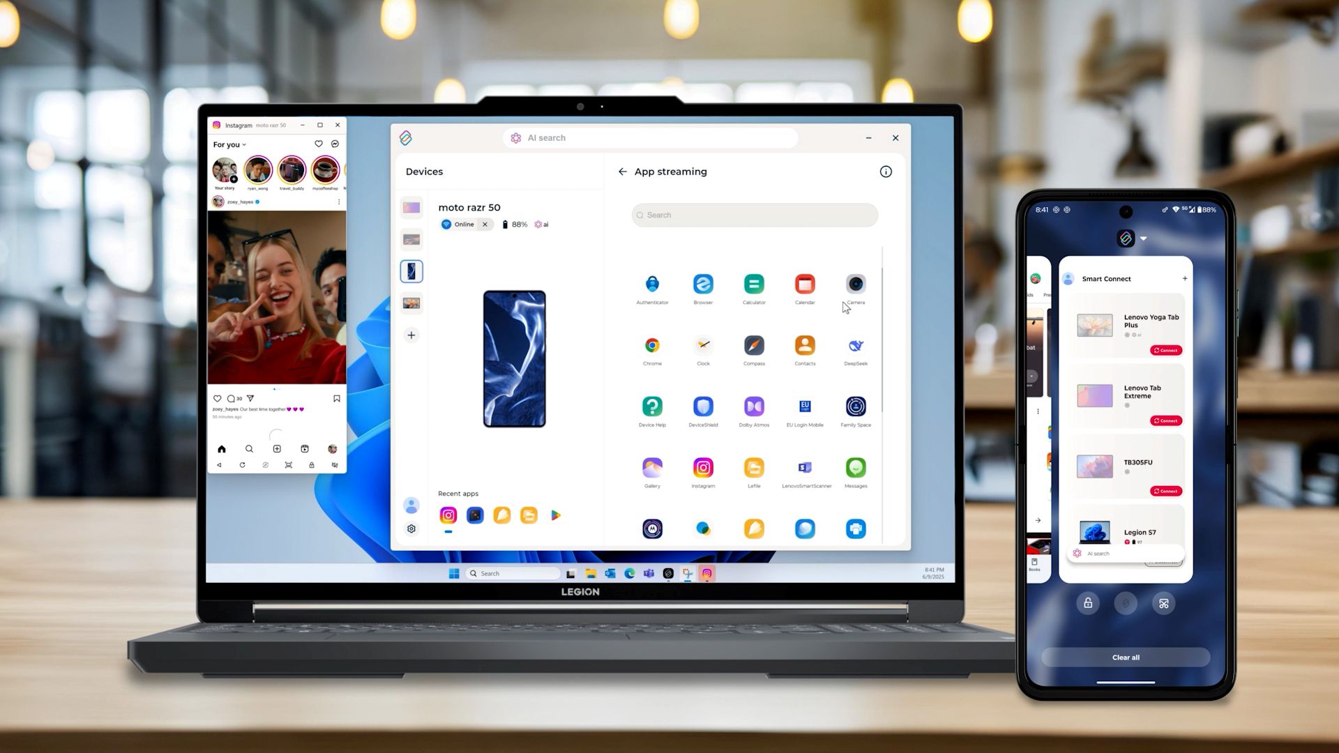 Un utilisateur balaye Instagram vers le haut à partir d’un téléphone, et l’ordinateur Lenovo Legion diffuse instantanément instagram