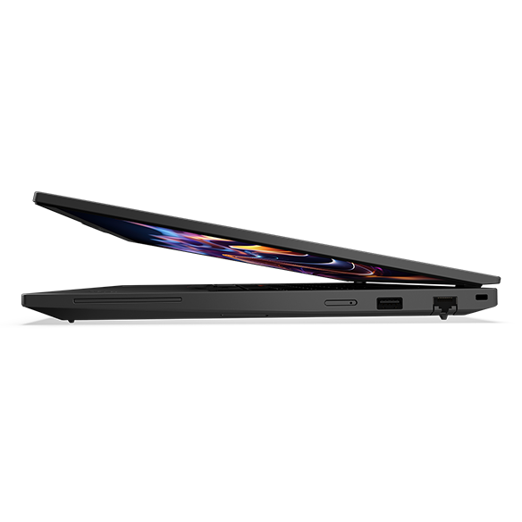 ThinkPad P16s Gen 4 AMD(16型 AMD) | 外出先でもパフォーマンスを発揮