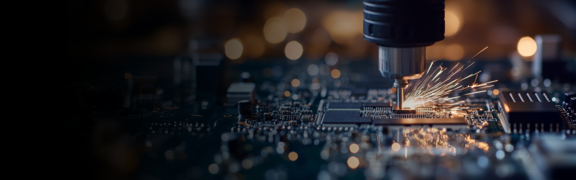 Diverse OEM devices and circuit board visuals representing Lenovo OEM solutions collaboration.