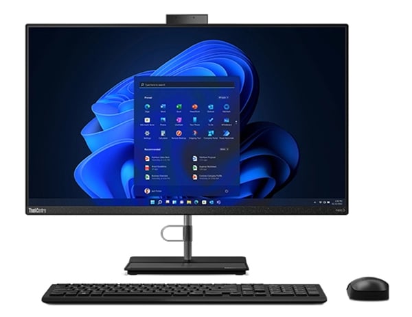 Lenovo ThinkCentre Neo 30a All-in-One-Desktop-PC, Ansicht von vorne mit Blick auf das 68,6 cm (27'') Display und den platzsparenden Standfuß, mit Tastatur und Maus (beides separat erhältlich)