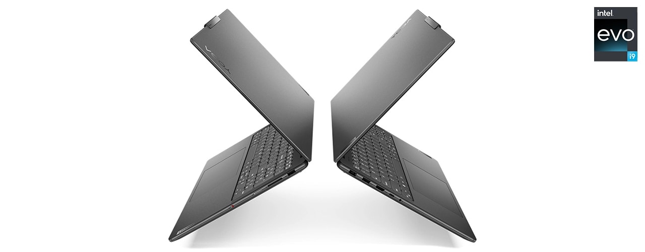 Vues gauche et droite de deux Lenovo Yoga Pro 9i Gen 8 (16'' Intel), ouverts à 90 degrés et disposés en X