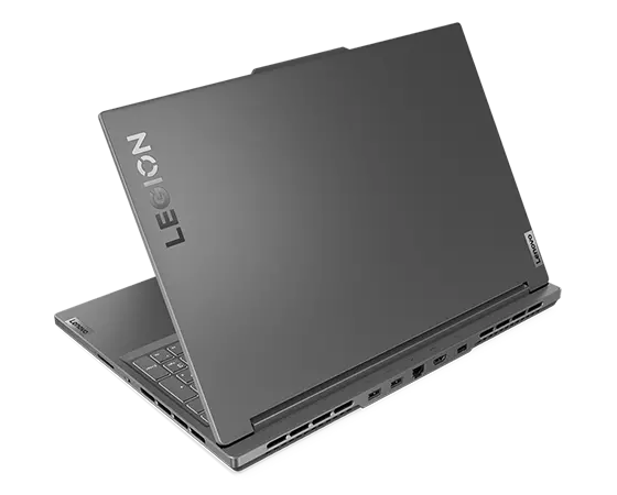 Achteraanzicht van de Lenovo Legion 5 Gen 8-laptop