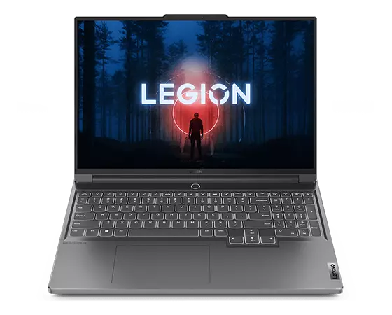 Lenovo Legion Slim 7 Gen 8 (16" AMD) set forfra med fokus på skærm, oplyst tastatur og touchpad