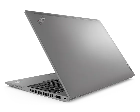 Vue latérale arrière du portable Lenovo ThinkPad P16s Gen 2 (16 » Intel), à un angle, ouvert légèrement, montrant le couvercle supérieur et la partie du clavier